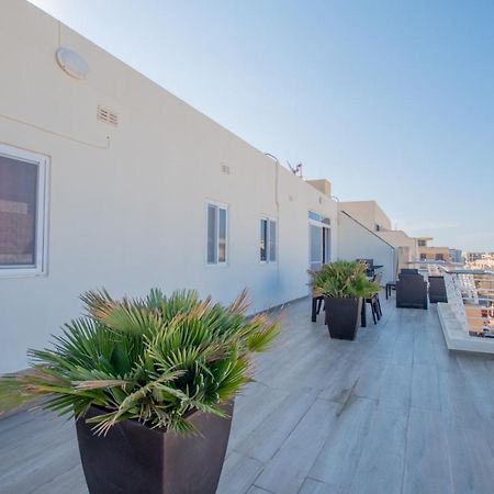 Kernice Penthouse With Sea And Country Views Of Xghajra المظهر الخارجي الصورة