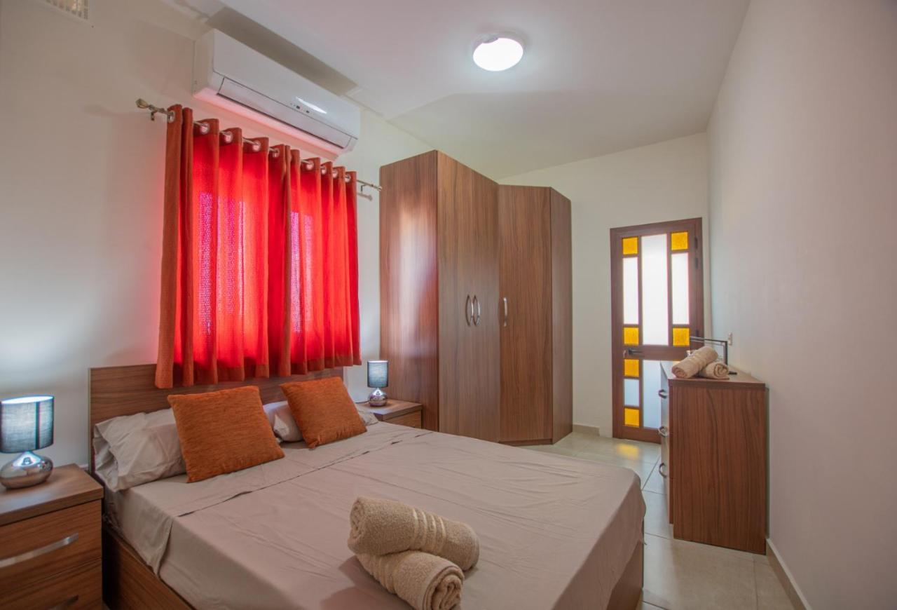 Kernice Penthouse With Sea And Country Views Of Xghajra المظهر الخارجي الصورة